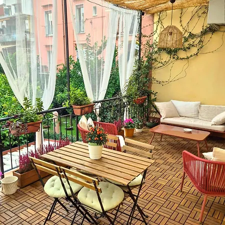 La Terrazza Al Museo Apartamento Nápoles Exterior foto